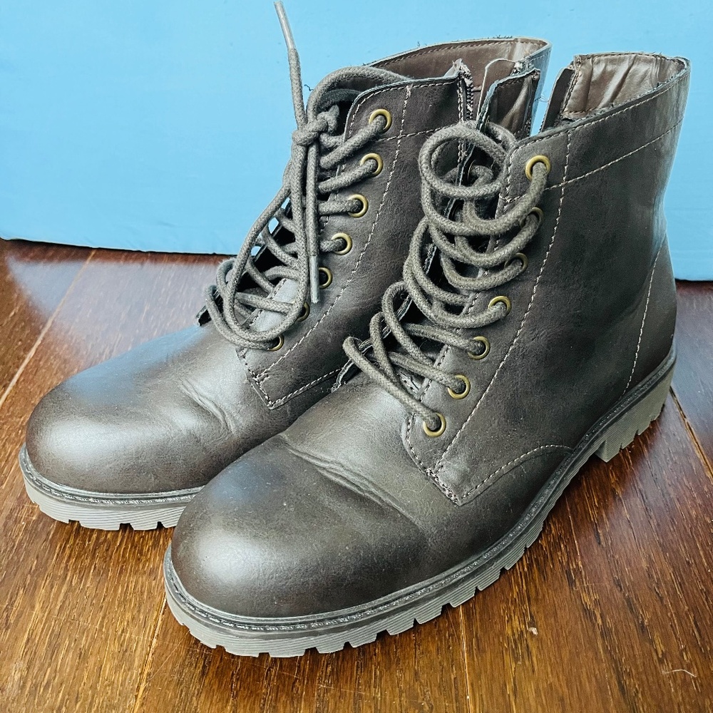 Club Room Men's Landonn Boots, Created for Macy's, Size 9, Brown, Excellent Cond